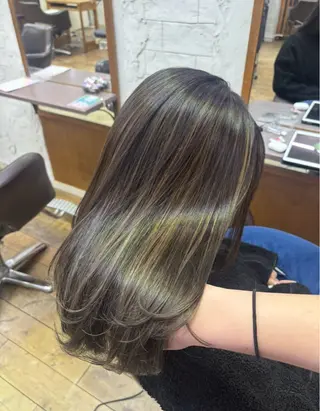 セミロング 為谷莉世/ハイトーン /大宮のヘアスタイル