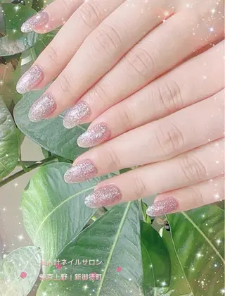 ネイル 中山 美月のネイルデザイン