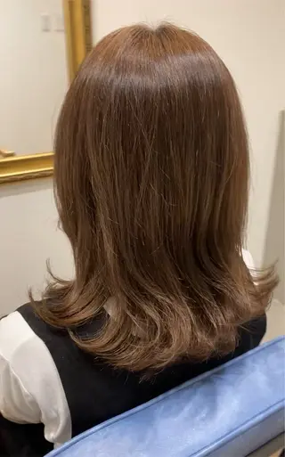ミディアム 柴田 久美子のヘアスタイル