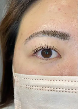 マツエク・マツパ MAQUIA御殿場店 髙橋のマツエク・マツパデザイン