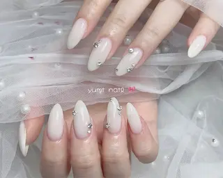 ネイル 𝐲𝐮𝐦𝐢🎀 長さ出しデザイン専門のネイルデザイン