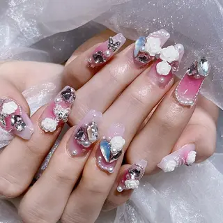 ネイル Queens ゲンのネイルデザイン