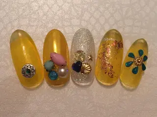 ネイル 古川 里美のネイルデザイン