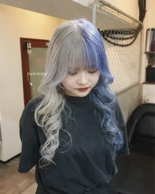 ロング カラー 🌈艶ハイトーン🌈 心を込めます🤝涼介のヘアスタイル