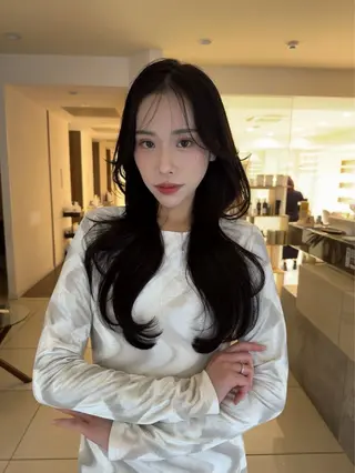 カラー 艶髪／カラー／ 銀座／RINA🎀のヘアスタイル