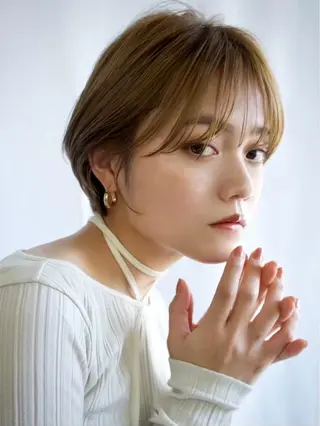 ショート 透明感カラー/似合わ せカット/大島実加永のヘアスタイル