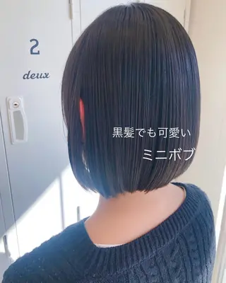 ショート カラー desirbeaux 佐藤愛のヘアスタイル