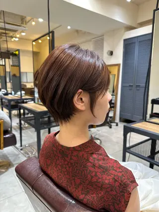 ショート カラー 無料カット/ ショート特化/表参道のヘアスタイル