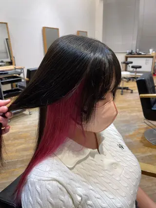 セミロング カラー 佐藤 海璃のヘアスタイル