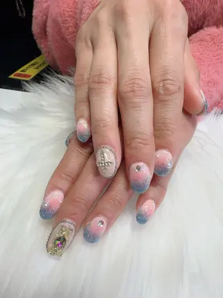 ネイル ★RISA★ 伊勢崎 【KARAT】のネイルデザイン