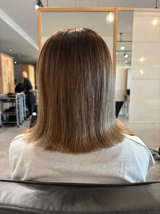 ミディアム 岬 怜奈のヘアスタイル