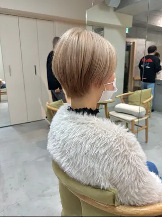 ショート カラー 似合わせショート×透 明感/やじまたかしのヘアスタイル
