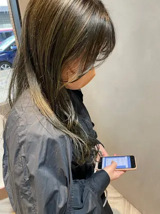 ロング カラー LEAPS adore都島店所属・みゆう 都島/透明感のヘアスタイル