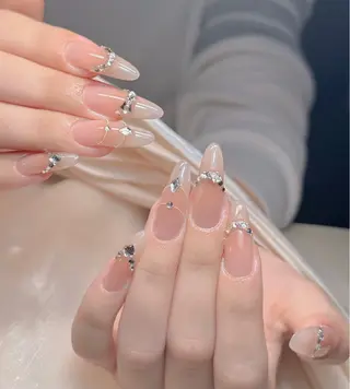 ネイル D-BEAUTY Nailsalonのネイルデザイン