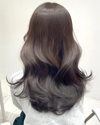 ロング カラー ヘアアレンジ 🤎小顔レイヤー /ベージュ🤎友香のヘアスタイル