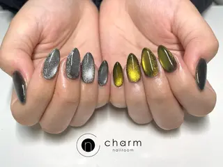 ネイル ネイルルーム チャームのネイルデザイン
