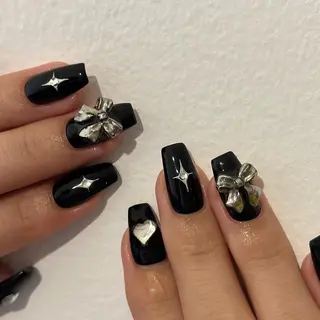 ネイル Flow nail所属・山本 七海のネイルデザイン