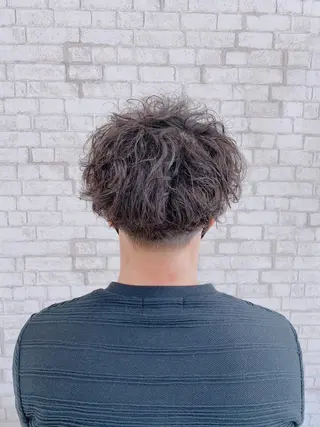 ショート パーマ ヘアアレンジ メンズ ブリーチなし艶カラー 東家のヘアスタイル