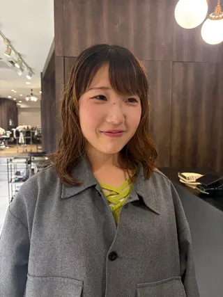 セミロング 西野 優夏のヘアスタイル