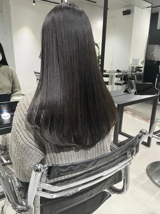 ミディアム カラー パーマ ヘアアレンジ 透明感/オリーブ/ グレージュ/YUKAのヘアスタイル