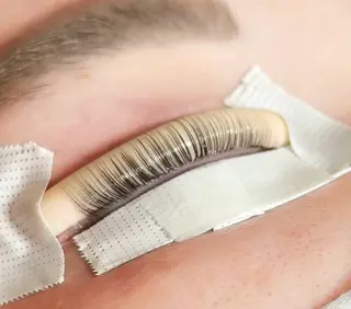 マツエク・マツパ étora 恵比寿店のマツエク・マツパデザイン