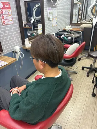 メンズ HITSTUDIO ハルカのヘアスタイル