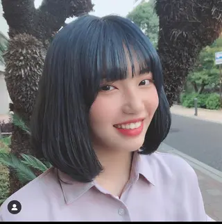 ミディアム カラー Gaudi / ガウディのヘアスタイル