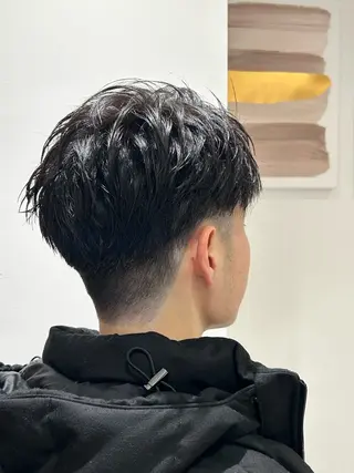 メンズ 日向｜メンズ特化🔥 /レイヤーカット◎のヘアスタイル