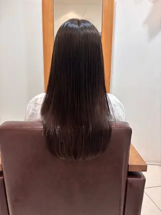 ロング 吉井 愛のヘアスタイル