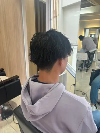 パーマ メンズ デザインカラー/ オダセイナのヘアスタイル