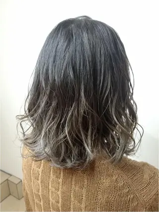 ミディアム カラー 【髪質改善美容師】t occa茨木篠原健太のヘアスタイル