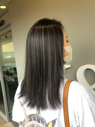 ミディアム カラー ヘアアレンジ 大塚 貴之のヘアスタイル