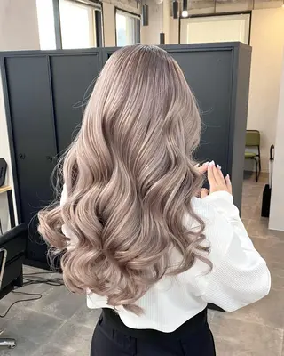 ロング カラー ヘアアレンジ ハイトーンボブ /tasukuのヘアスタイル