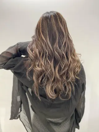 ロング カラー opus 店長大和 レイヤー/赤み消しのヘアスタイル