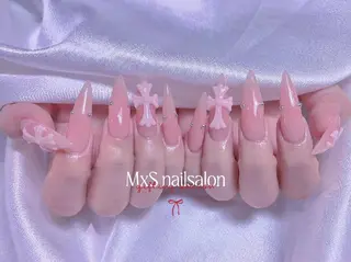 ネイル MxS リィリィのネイルデザイン