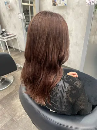 ロング カラー 藤田 麗安のヘアスタイル