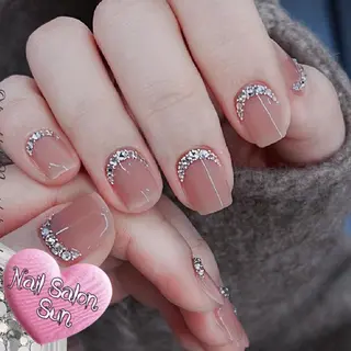 ネイル Sun Nail サン ネイルサロンのネイルデザイン