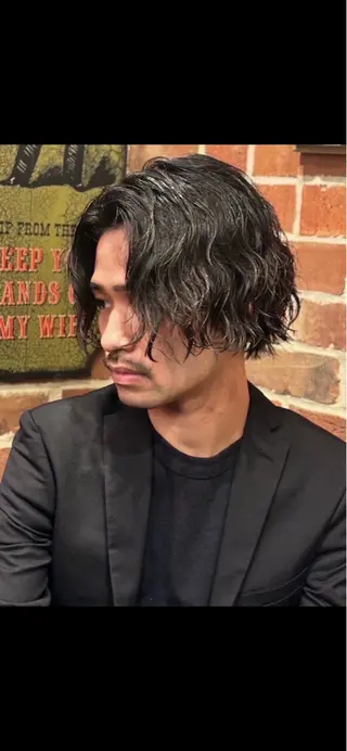 パーマ プレミアムバーバー新宿店所属・新宿駅近！ 💈口コミ多数✨のヘアスタイル