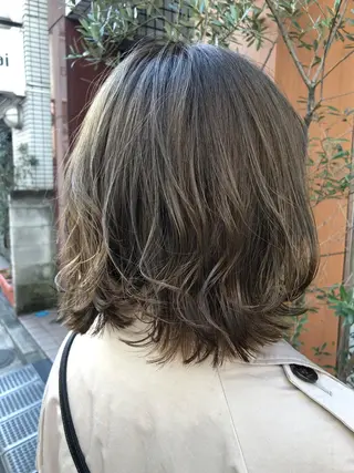 ショート カラー レイヤーカット✂️ 横浜No1♡下鳥翔子のヘアスタイル