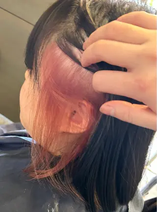 ショート カラー 谷 未来美のヘアスタイル