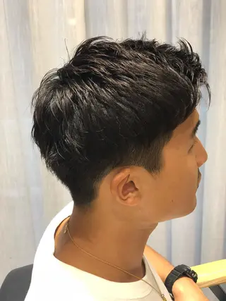 メンズ あらい なつみのヘアスタイル