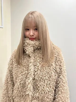 セミロング hair&eye🎀 /momoKaのヘアスタイル