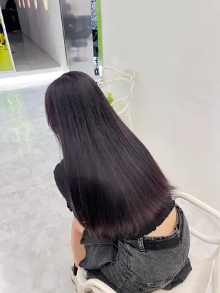 ロング カラー 岩元 心優のヘアスタイル