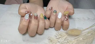ネイル SYR nail salonのネイルデザイン