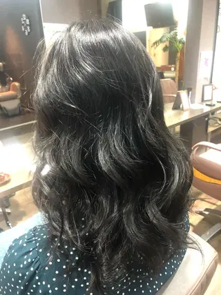 セミロング カラー pep natsumiのヘアスタイル