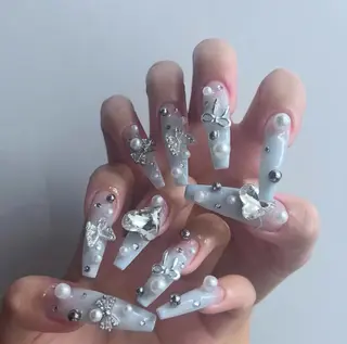 ネイル Lyna 池袋のネイルデザイン