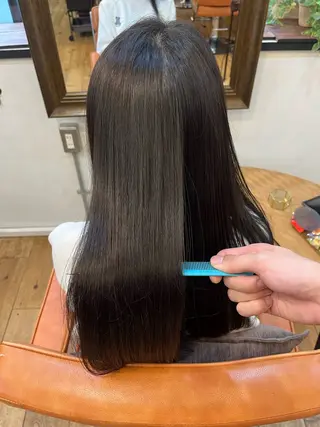 ロング ⚪️髪質改善 縮毛 店長 コウ⚪️のヘアスタイル
