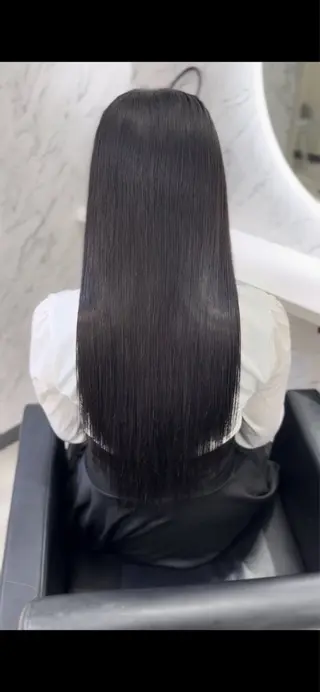 ロング ララモアナ naru.のヘアスタイル