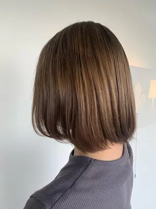 ミディアム おせ ちさとのヘアスタイル