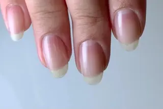 ミディアム カラー パーマ ヘアアレンジ メンズ キッズ ネイル マツエク・マツパ yuri kaのネイルデザイン